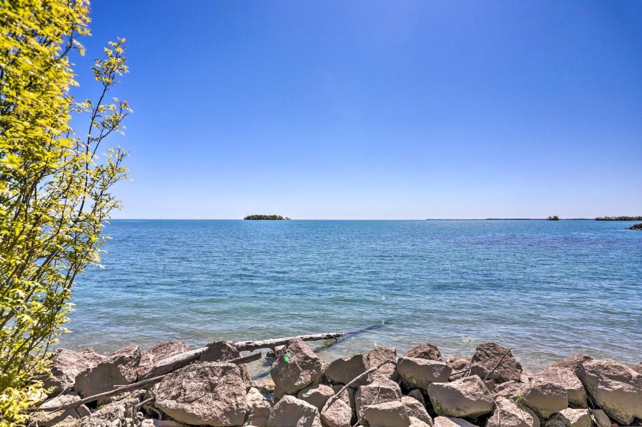 Waterfront Middle Bass Condo With Pool Access! Put-in-Bay Extérieur photo