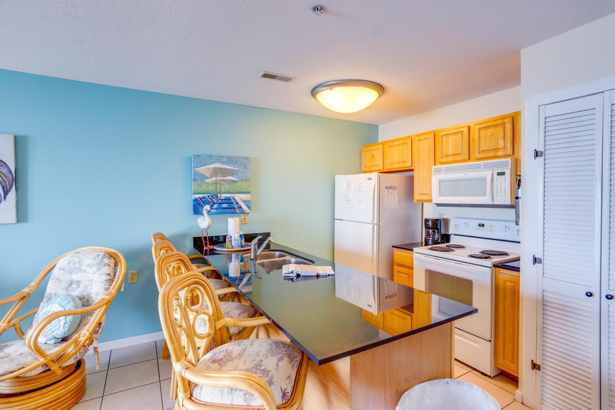 Waterfront Middle Bass Condo With Pool Access! Put-in-Bay Extérieur photo